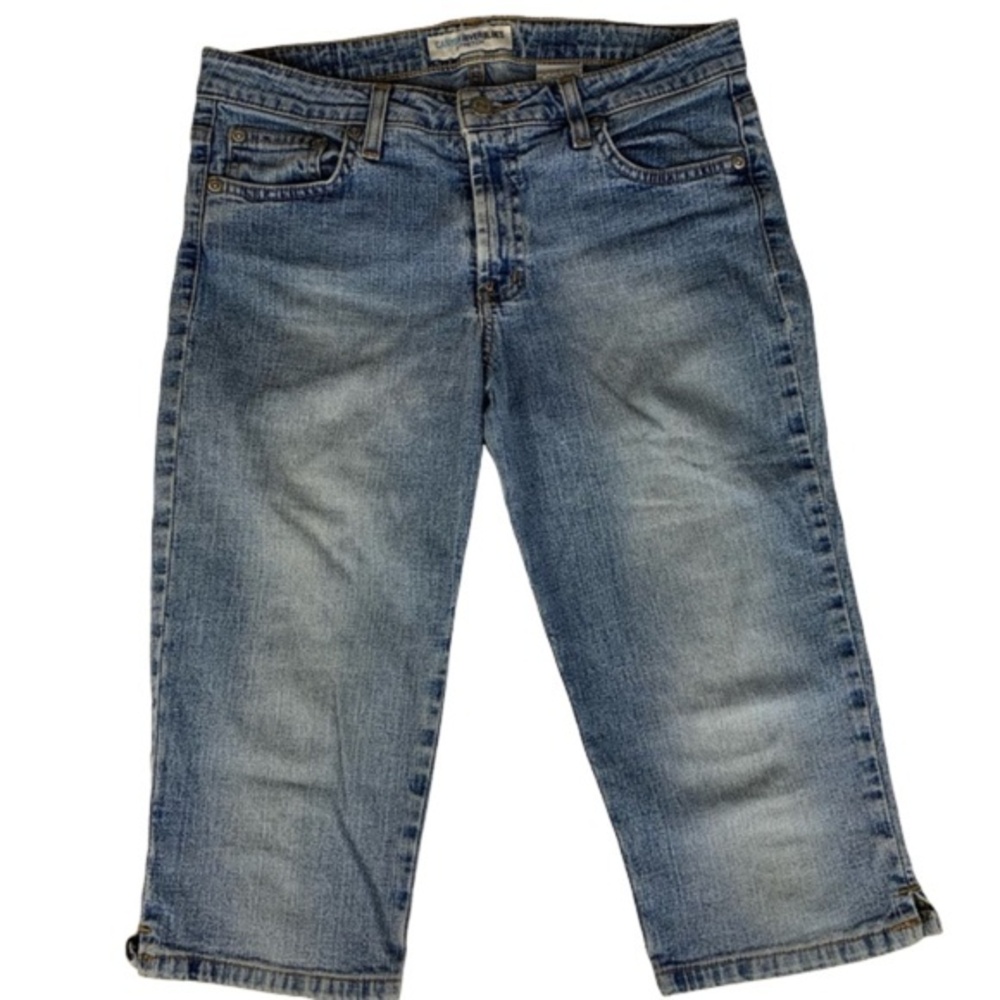 Canyon River Blues Women’s Capri Blue Jeans